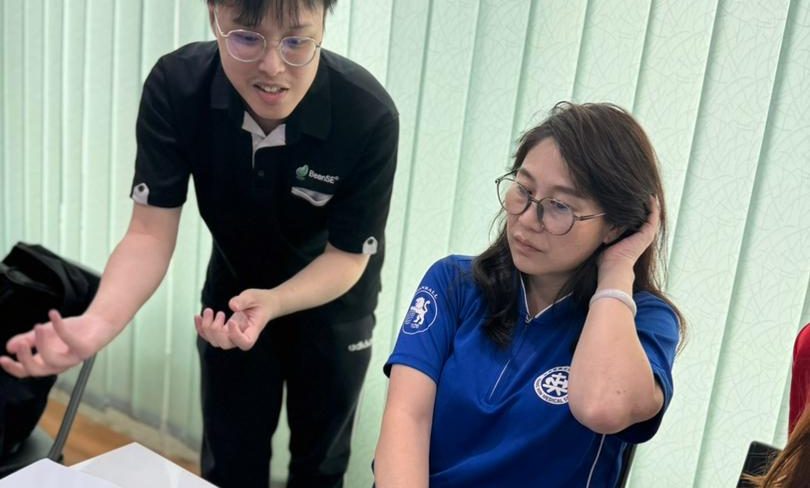 photo_6309838984472890994_y